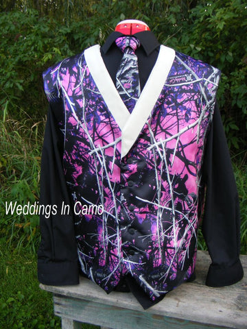 MUDDY GIRL Mens CAMO Vest Two-tone trim sixteen color choices Custom Made