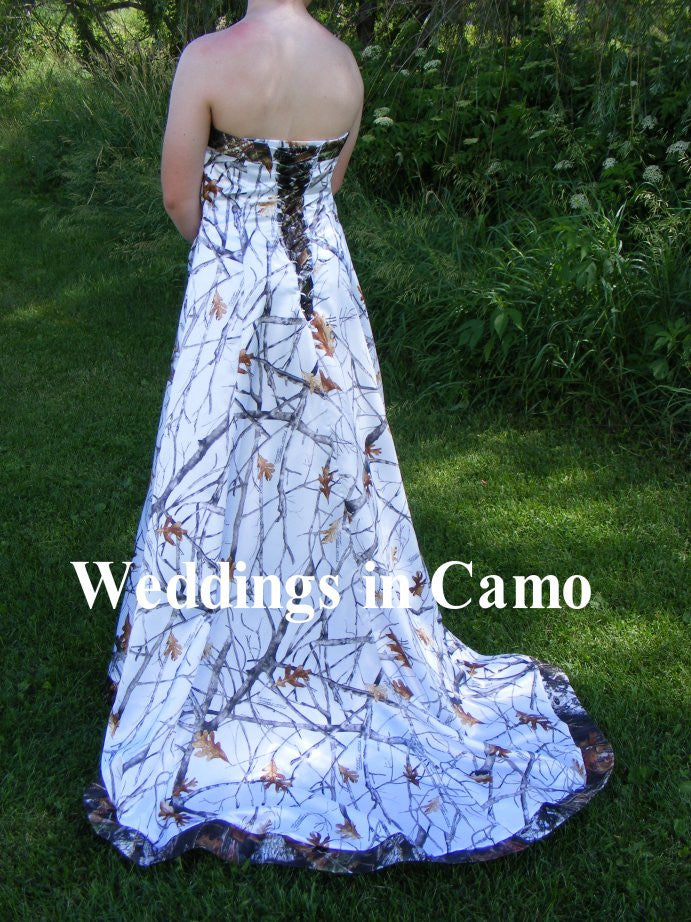 CAMO Wedding Dress CORSET Back Snow and Mossy Oak – Weddings in Camo