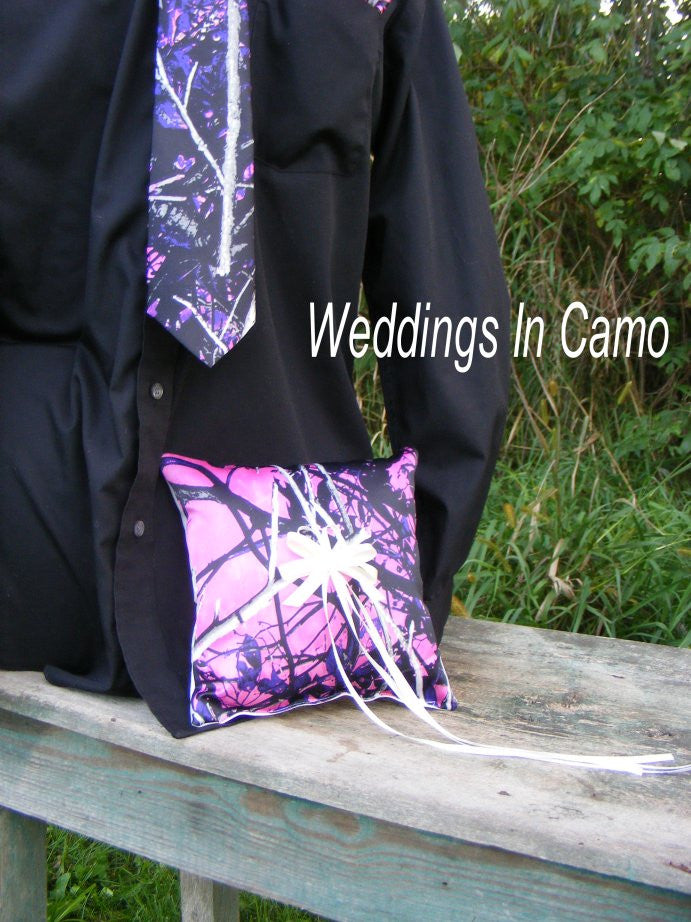 muddy girl ring bearer pillow