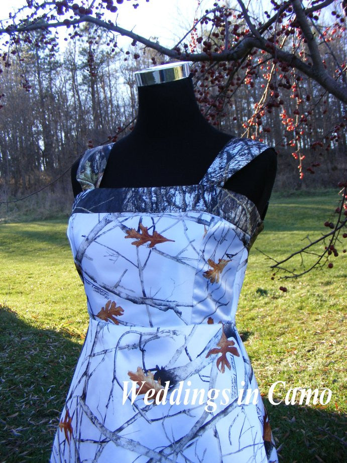 camo weddding dress