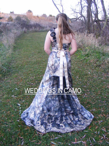 BARN Wedding+CAMO Dress trumpet style+ZIPPER back+ Flare bottom and train sizes 2 to 14