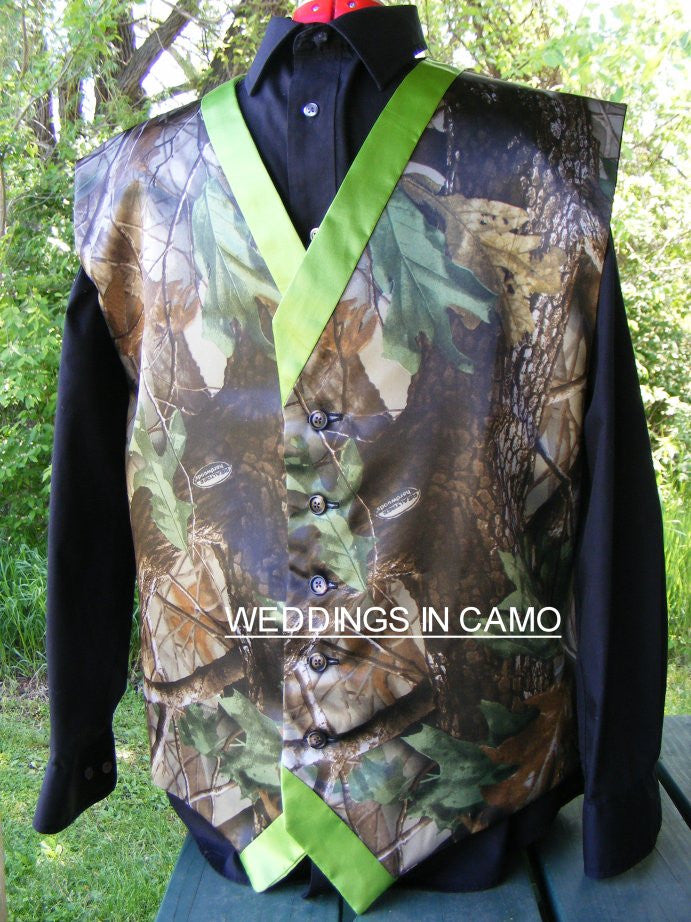 Realtree camo two-tone vests with colored trim